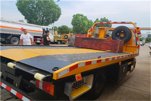 花园桥附近拖车电话号码服务